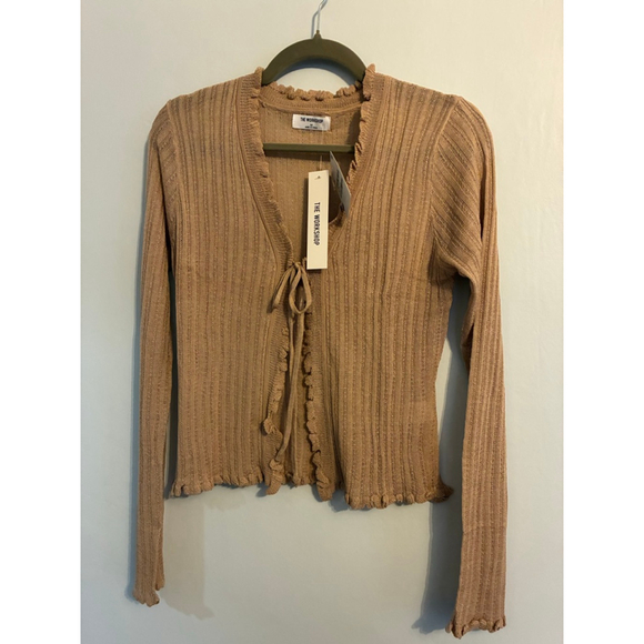 NWT The Workshop Size Medium Taupe cardigan with Tie in the Front - Picture 3 of 6